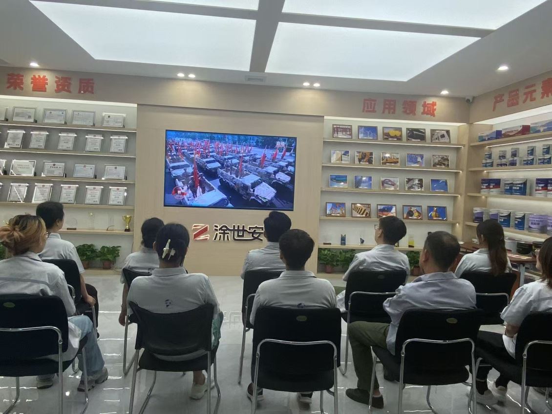 哈尔滨铭记历史，砥砺前行 